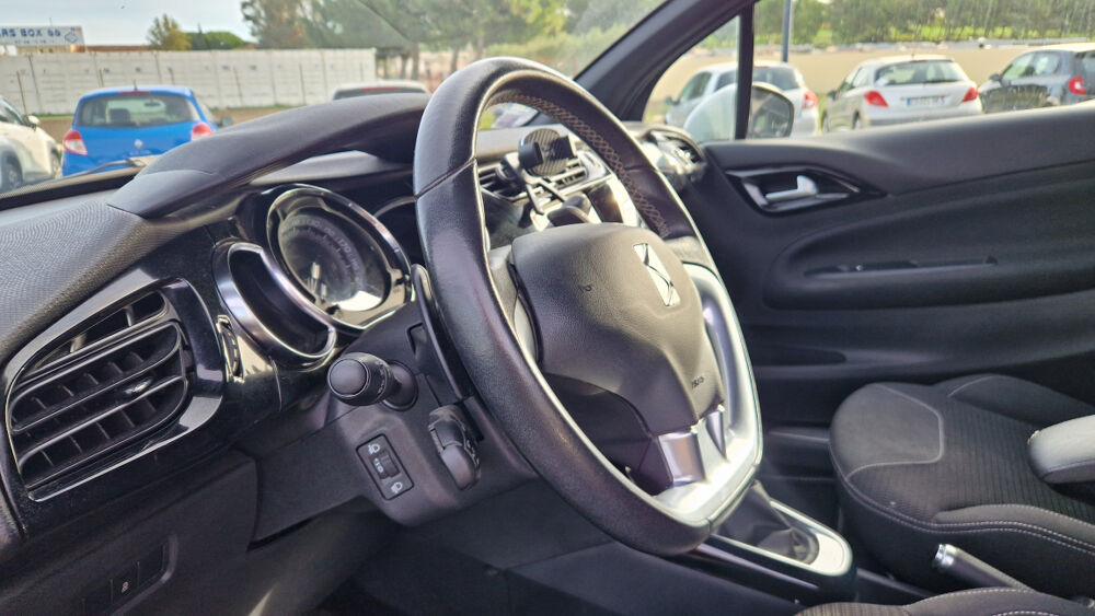 DS3 DS 3 PureTech 110 BVA So Chic BOITE AUTO 2018 occasion 66750 Saint-Cyprien