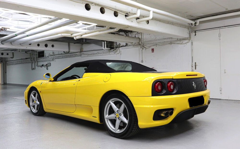 F360 Spider V8 2001 occasion 85600 Montaigu