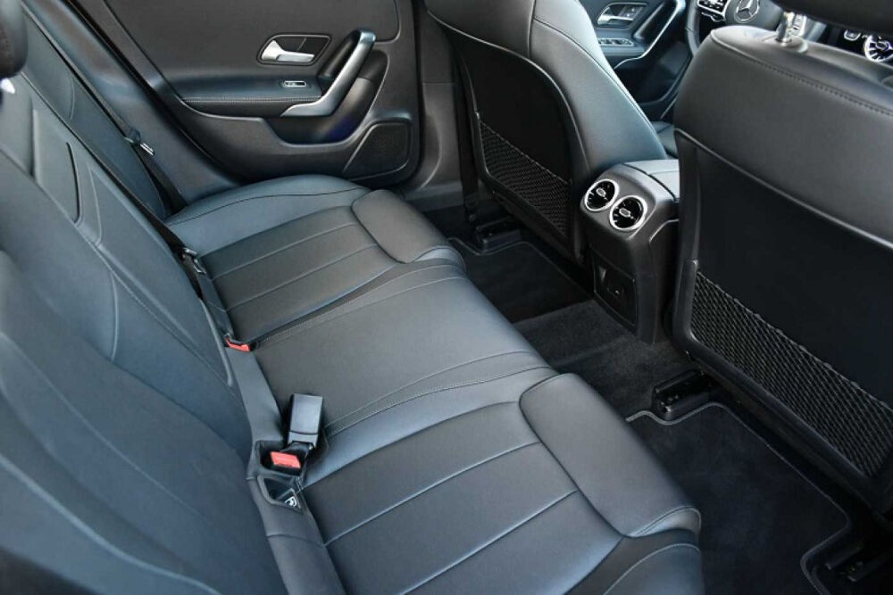 Classe CLA 180 Auto.TOITPANO/CAM/PARKTRONIC/ECLAIRAMBIANCE/CUIRCHAUF/1M 2022 occasion 59280 Armenti&egrave;res