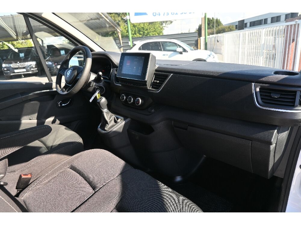 Trafic TRAFIC FGN EDC L2H1 3000 KG BLUE DCI 150 GRAND CONFORT 2024 occasion 63800 Cournon-d'Auvergne