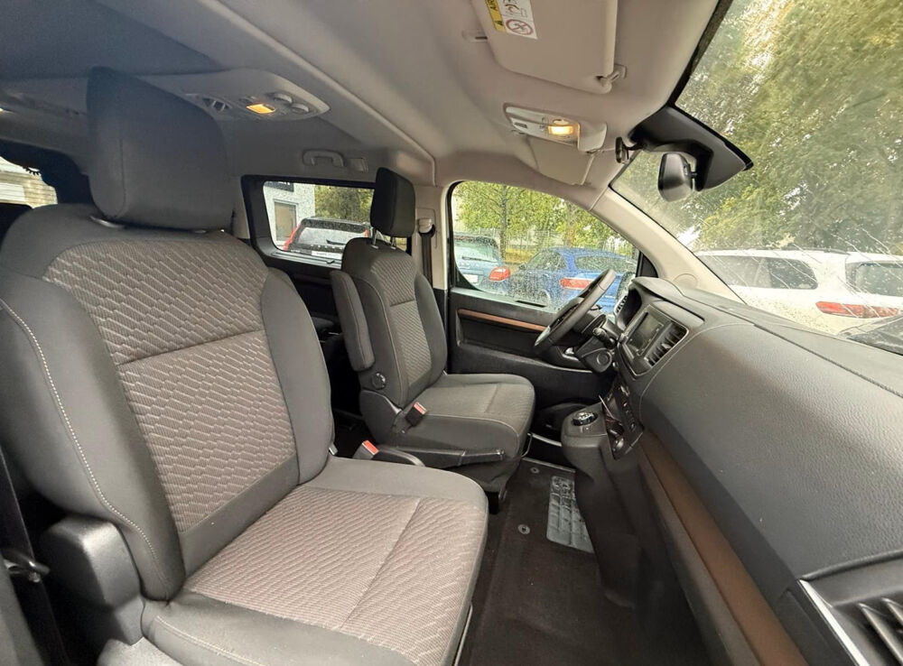 Proace city Proace Verso 180 D-4D BVA Family Comfort 2018 occasion 85600 Montaigu