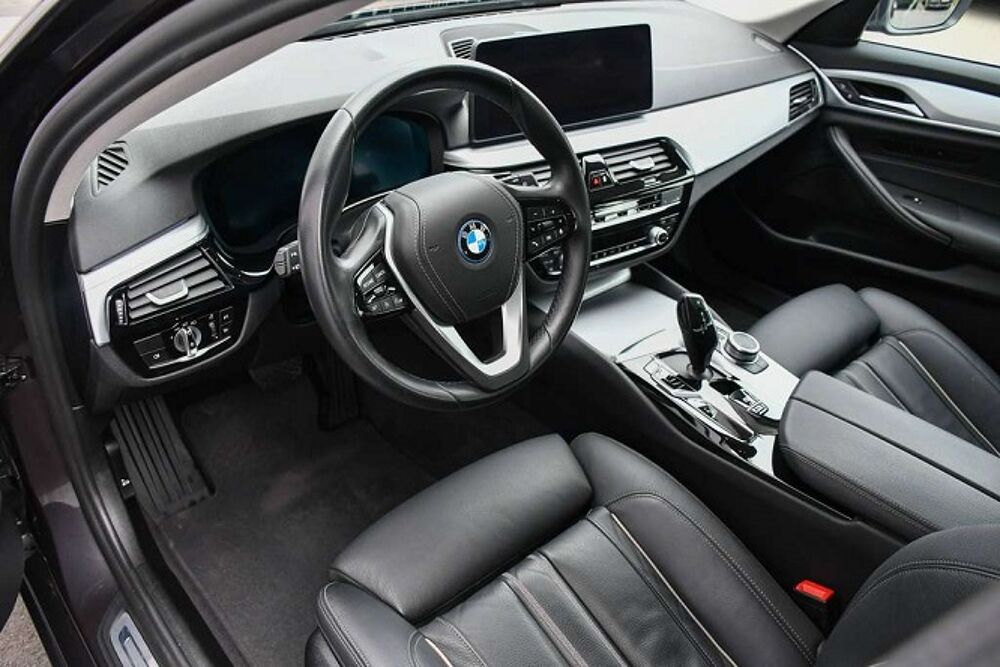 S&eacute;rie 5 520e 204ch 1MAIN/CAM/CUIRCHAUF/SIEGAMEMOIRE/CARPLAY/GAR12MOI 2022 occasion 59280 Armenti&egrave;res