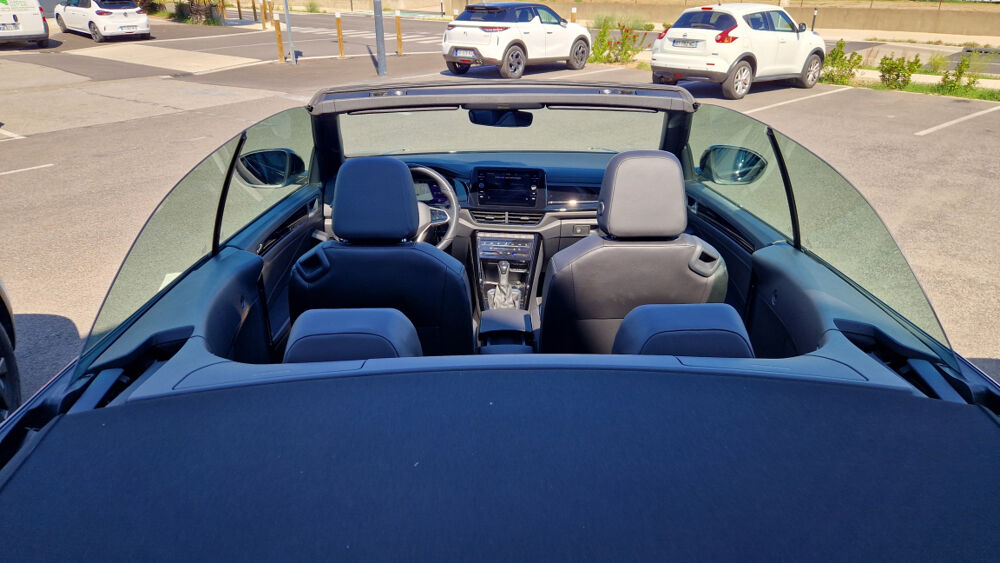 Jetta T-Roc Cabriolet 1.5 TSI 150 DSG7 R-Line 2022 occasion 66750 Saint-Cyprien