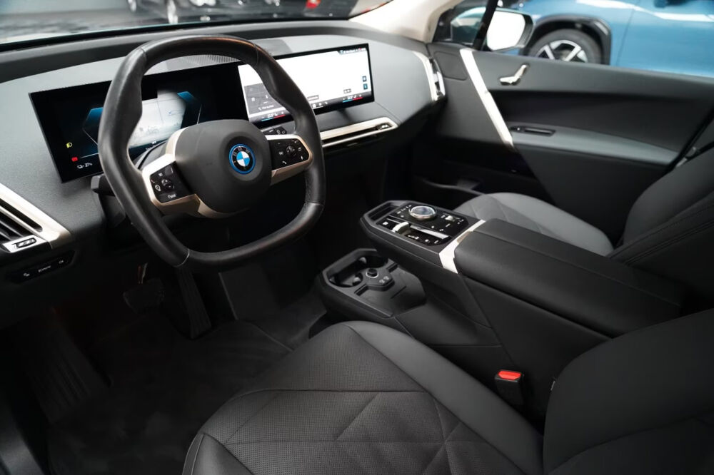 iX xDrive40 326ch Edition Sport 2025 occasion 85600 Montaigu