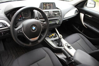 S&eacute;rie 1 116i 136ch SIEGCHAUF/BLTH/PARKSENSOR/JA/GAR12MOIS 2014 occasion 59280 Armenti&egrave;res