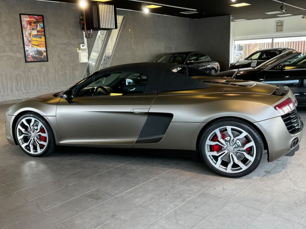 R8 Spyder V8 4.2 FSI 430 Quattro 2011 occasion 85600 Montaigu