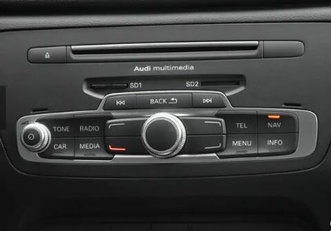 Q3 2.0 TDI 150ch Auto. Quattro SIEGCHAUF/REGVIT/ATTACHREM/XENON 2015 occasion 59280 Armenti&egrave;res