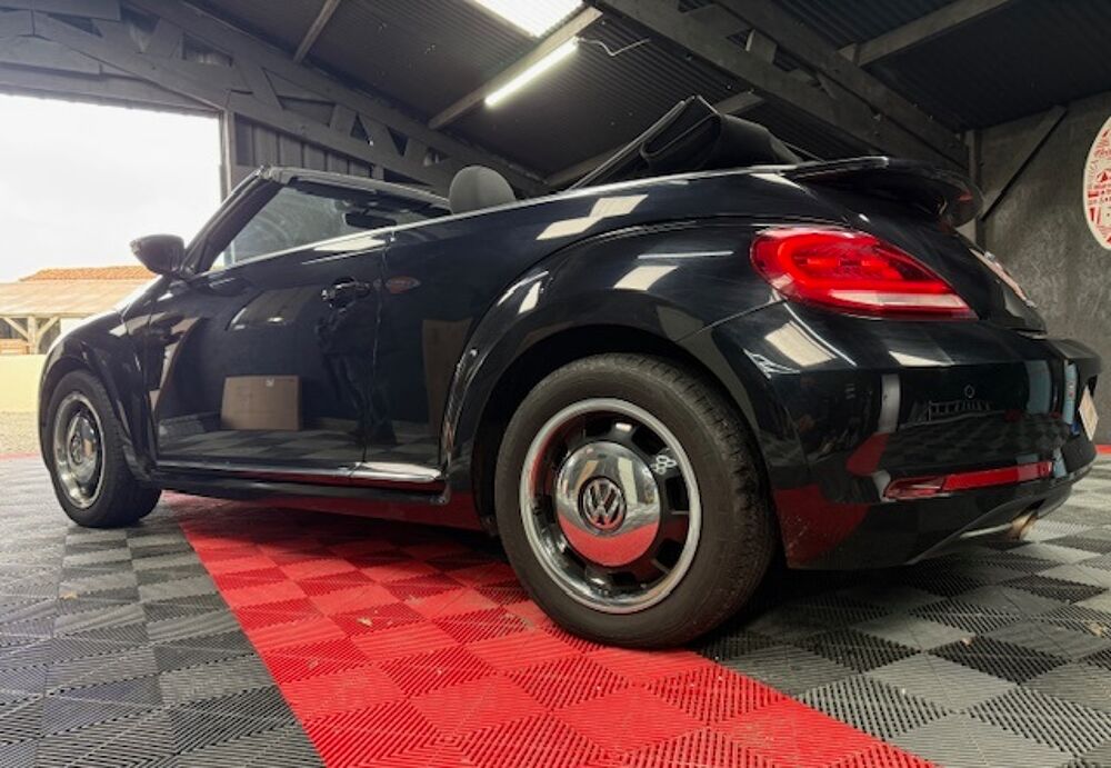 COCCINELLE II Coccinelle Cabriolet 1.2 TSI 105 BVM6 Origin 2017 occasion 85600 Montaigu