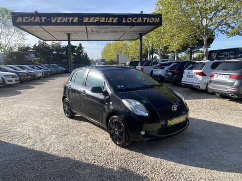 Yaris 90Ch D-4D Les Bleus 2007 occasion 84000 Avignon