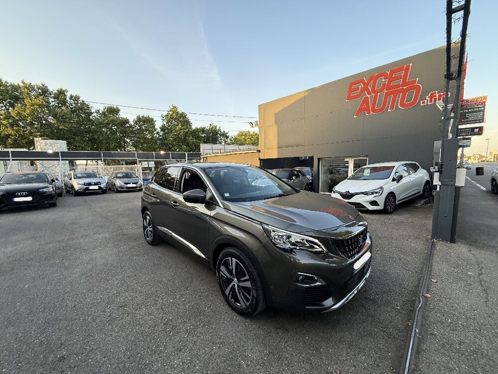 3008 1.2 Puretech 130ch EAT6 Allure 2018 occasion 30000 N&icirc;mes