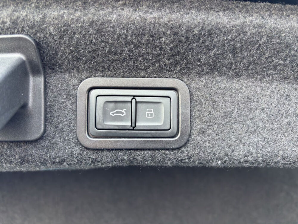 A6 50 TFSIe 299 ch S tronic 7 Quattro 2021 occasion 85600 Montaigu