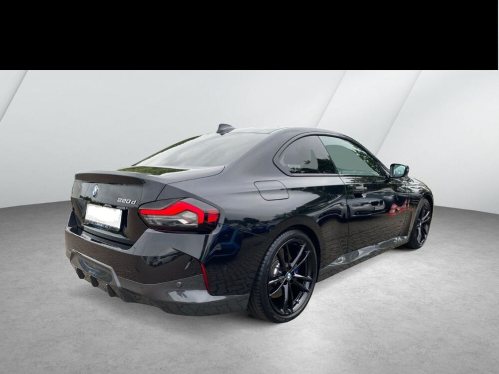 Serie 2 Coup&eacute; 220d 190 ch M Sport 2022 occasion 85600 Montaigu