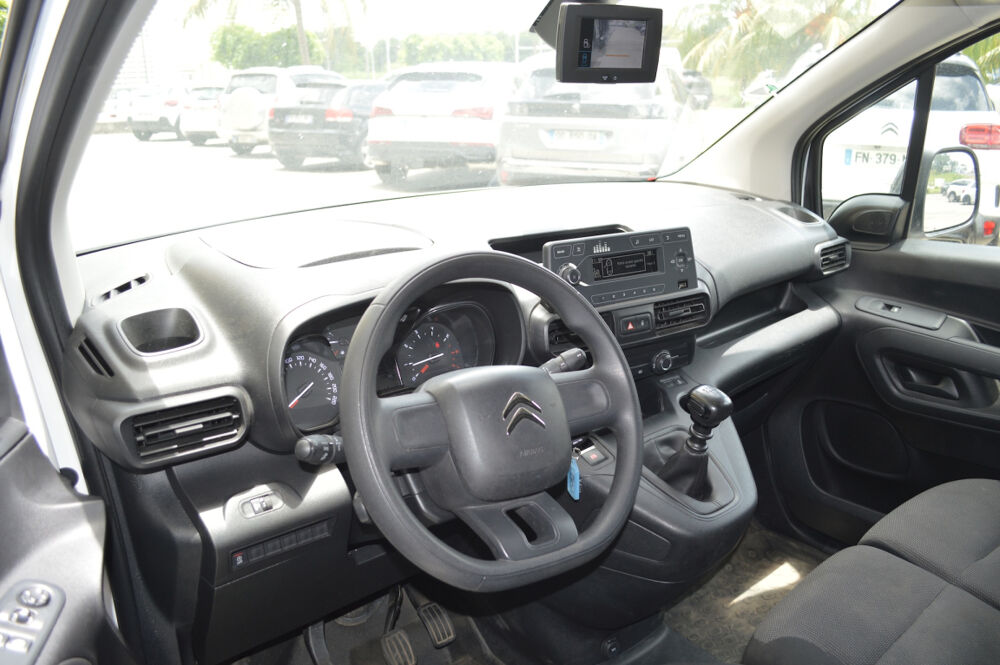 Berlingo BERLINGO VAN BLUEHDI 100 S et S BVM6 2022 occasion 97122 Baie-Mahault