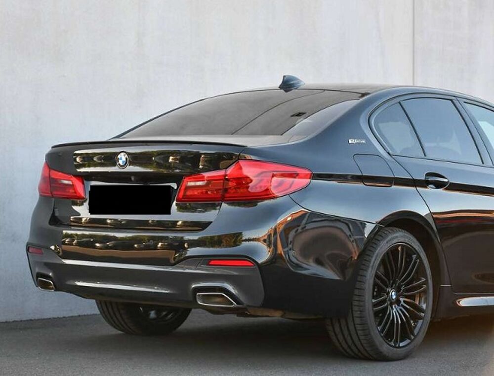S&eacute;rie 5 530e iPerformance 252ch M Sport Black Pack SHADOW CAM/CUIRCH 2018 occasion 59280 Armenti&egrave;res