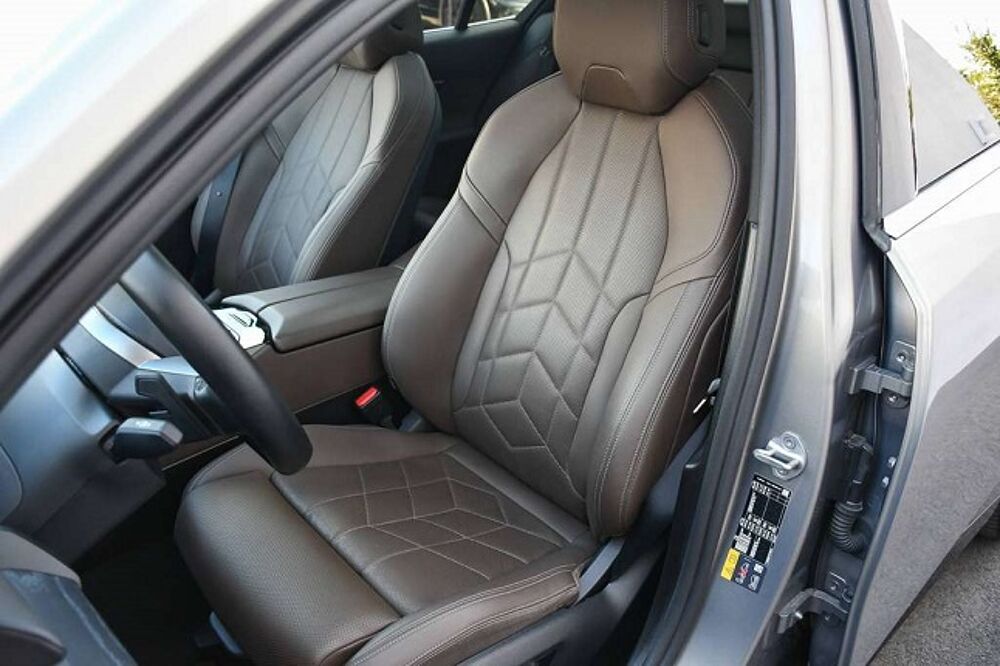 i5 eDrive40 340ch M Sport TOITPANO/AFFICHTETHAUT/ATTACHREM/HAR 2023 occasion 59280 Armenti&egrave;res