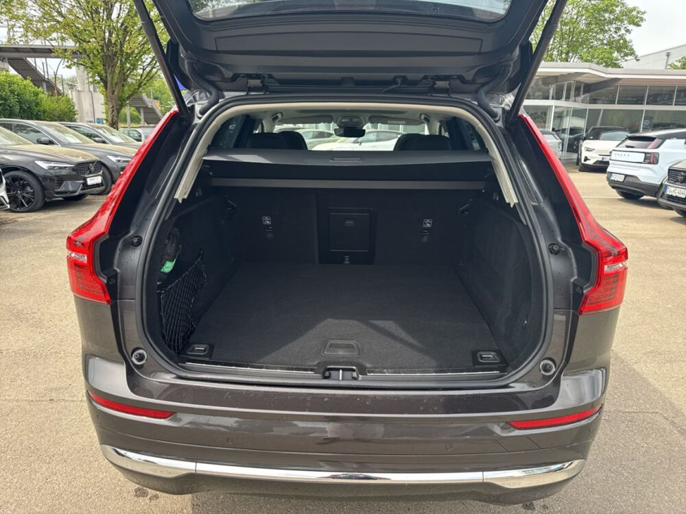 XC60 T6 Recharge AWD 253 ch + 145 ch Geartronic 8 Plus Style 2022 occasion 85600 Montaigu