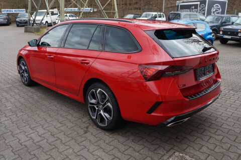 Octavia Combi 1.4 TSI PHEV iV 245 ch DSG6e RS 2021 occasion 85600 Montaigu