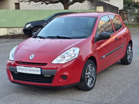Clio III 1.2 16V 75 eco2 Yahoo 2012 occasion 38190 BERNIN