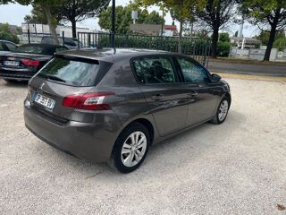 308 110ch BVM5 Allure 2015 occasion 84000 AVIGNON
