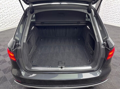 A4 Avant 40 TDI 190 S tronic 7 S line 2019 occasion 85600 Montaigu