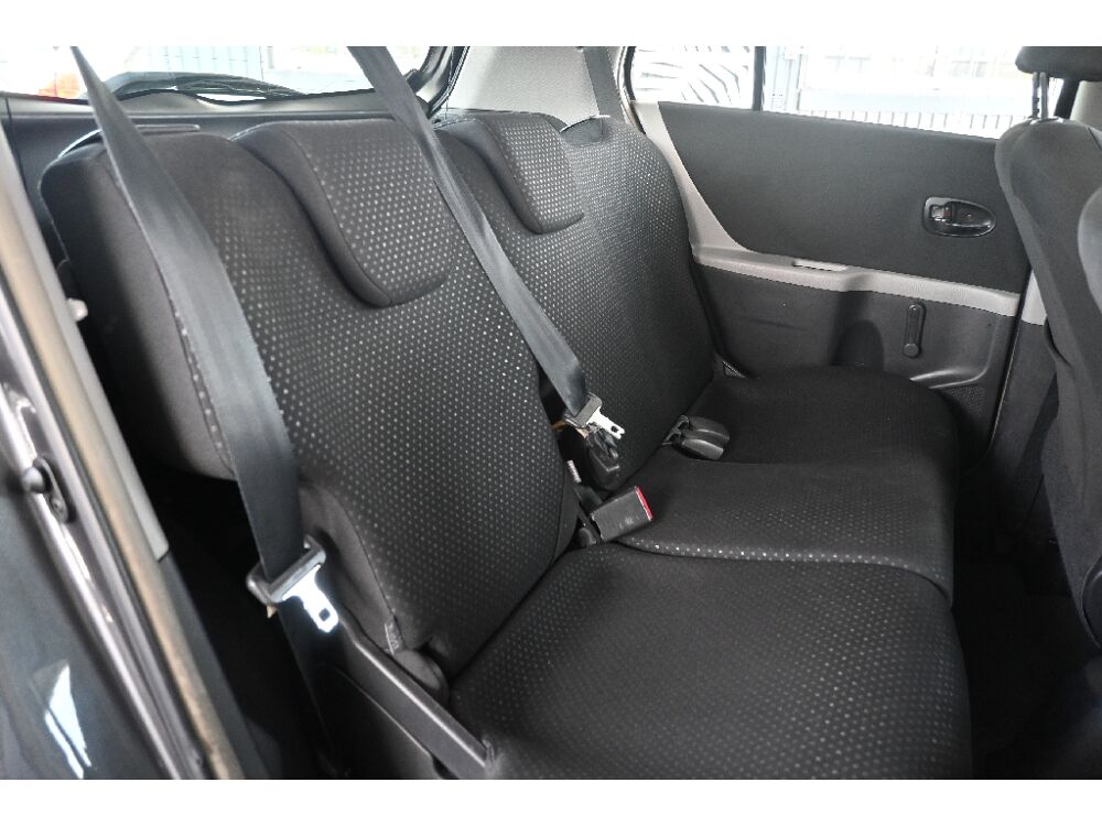 Yaris 1.4 - 90 D-4D Confort 2011 occasion 63800 Cournon-d'Auvergne