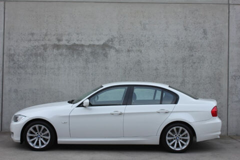 S&eacute;rie 3 318i 143ch 1&egrave;re main - Historique BMW complet- garantie 12 m 2009 occasion 59280 Armenti&egrave;res