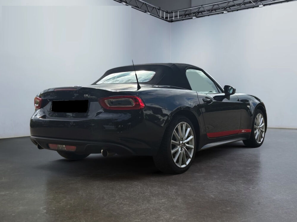 124 spider 124 SPIDER 1.4 MultiAir 140 ch Lusso 2018 occasion 85600 Montaigu