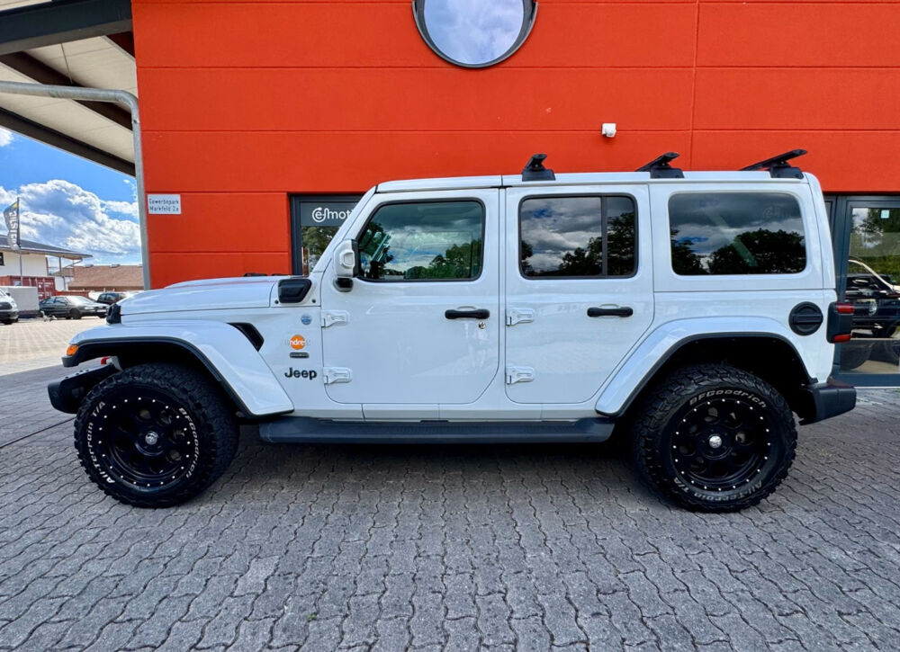 Wrangler  4xe 2.0 l T 380 ch PHEV 4x4 BVA8 Plug-In 2022 occasion 85600 Montaigu