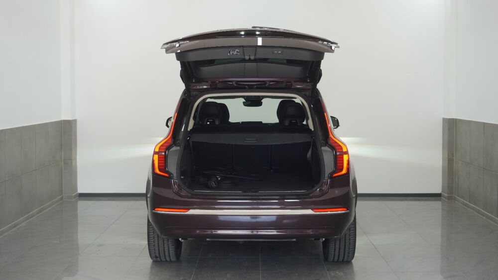 XC90 T8 AWD Hybride Rechargeable 310+145 ch Geartronic 8 7pl 2025 occasion 85600 Montaigu