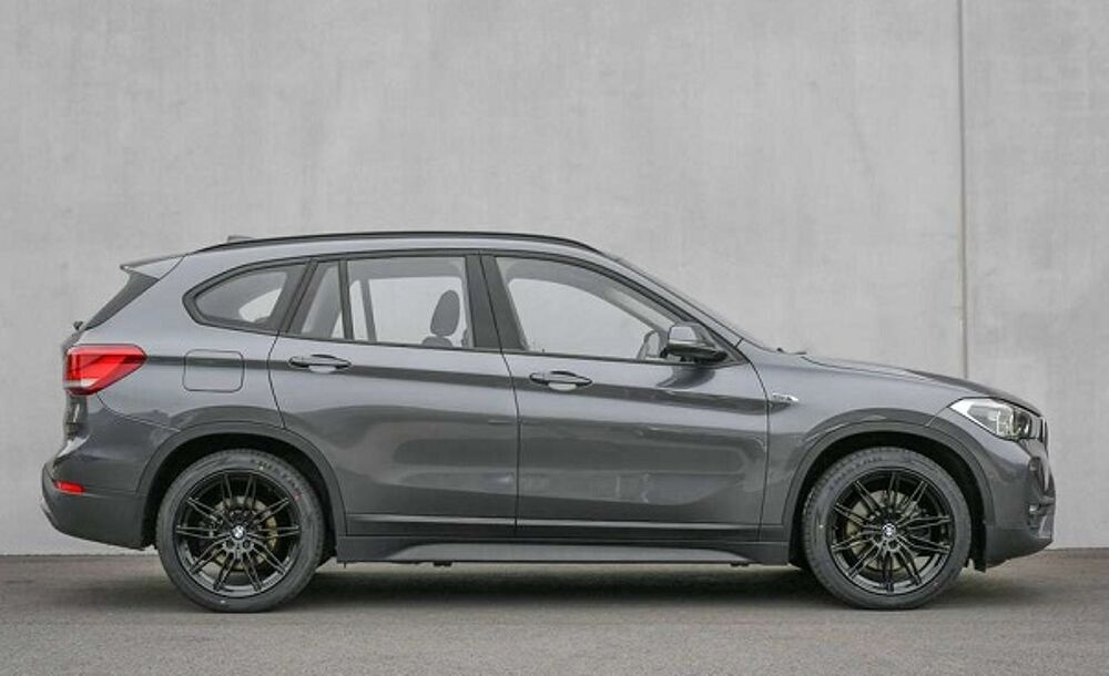 X1 xDrive 25e 220ch Auto CAM/CUIRCHAUF/AFFICHTETHAUT/ATTACHREM/ 2022 occasion 59280 Armenti&egrave;res