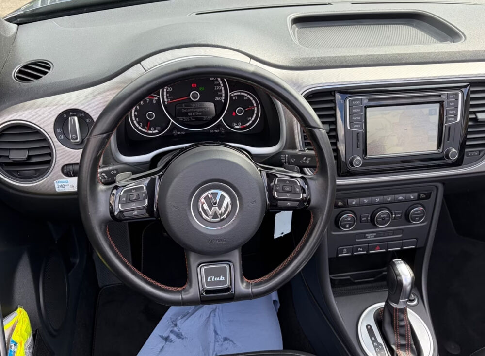 COCCINELLE II Coccinelle Cabriolet 1.4 TSI 150 DSG7 club 2016 occasion 85600 Montaigu