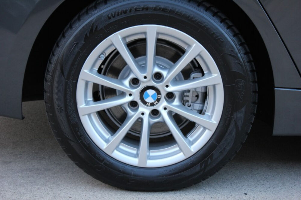 S&eacute;rie 3 316i 136ch SIEGCHAUF/REGVIT/PARKSENSOR/GPS/XENON/JA/GAR12MOI 2015 occasion 59280 Armenti&egrave;res