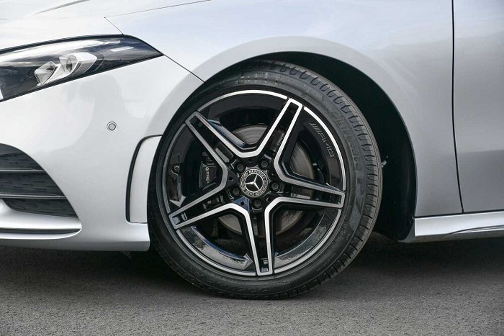 Classe A 180 d 2.0 Auto. Pack AMG CAM/REGVIT/PARKSENSOR/GPS/1MAIN/GAR 2020 occasion 59280 Armenti&egrave;res