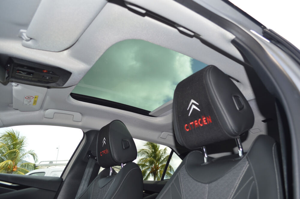 DS4 1,2 hybride 136ch pallas ligne business e-dct6 2024 occasion 97122 Baie-Mahault