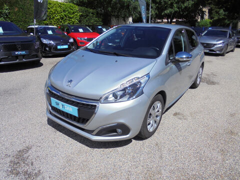 Annonce voiture Peugeot 208 8900 €