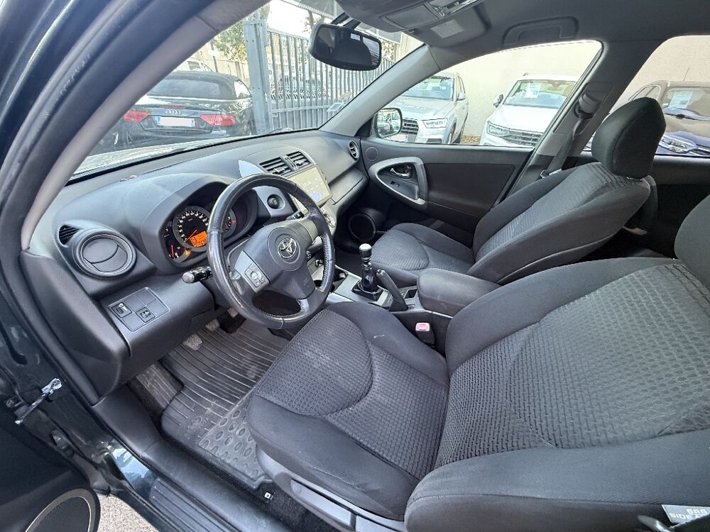 RAV 4 RAV4 D-4D136 2006 occasion 30000 N&icirc;mes