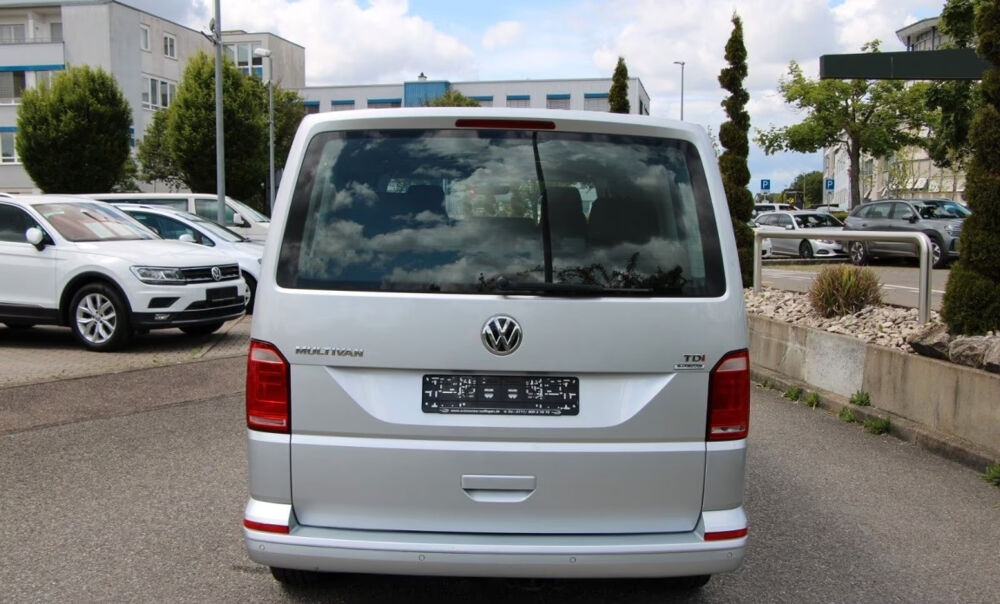 MULTIVAN Multivan 2.0 TDI 150 DSG7 Comfortline 2016 occasion 85600 Montaigu