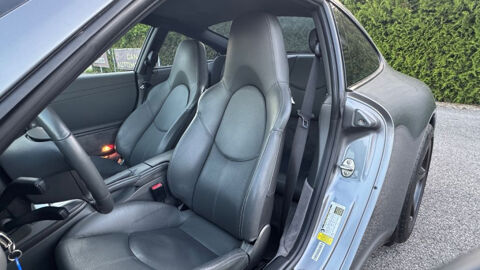 911 Carrera 3.2 911 Carrera Coup&eacute; 3.6i Tiptronic S A 2006 occasion 85600 Montaigu