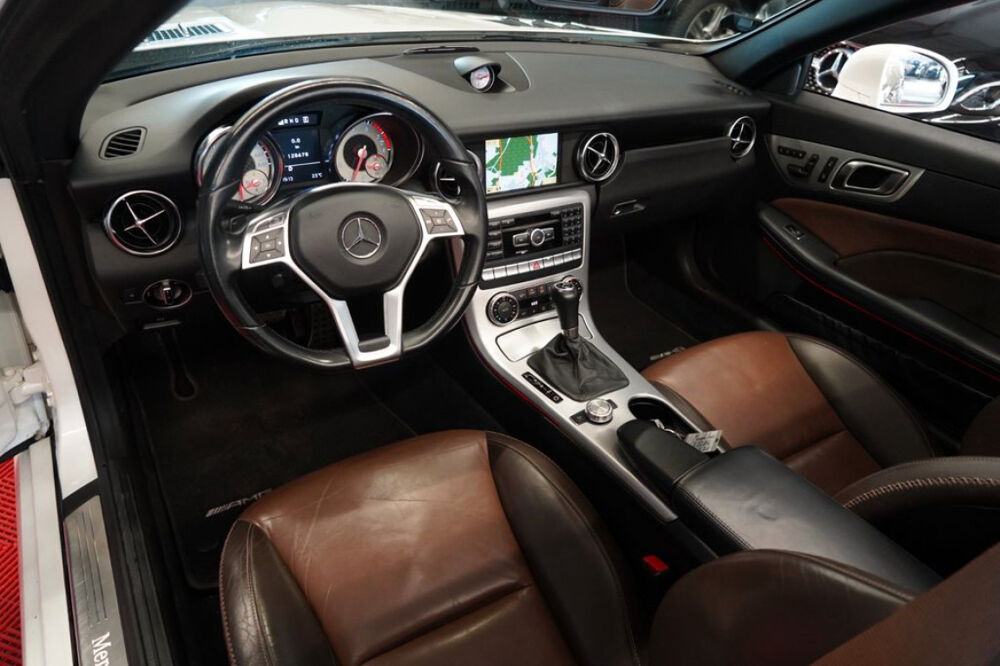 SLK 250 AMG 2011 occasion 85600 Montaigu