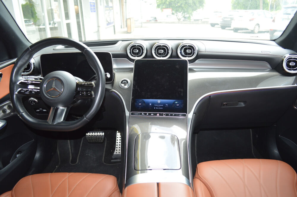 Classe GLC GLC Coup&eacute; 300 e 9G-Tronic 4Matic AMG Line 2024 occasion 97122 Baie-Mahault