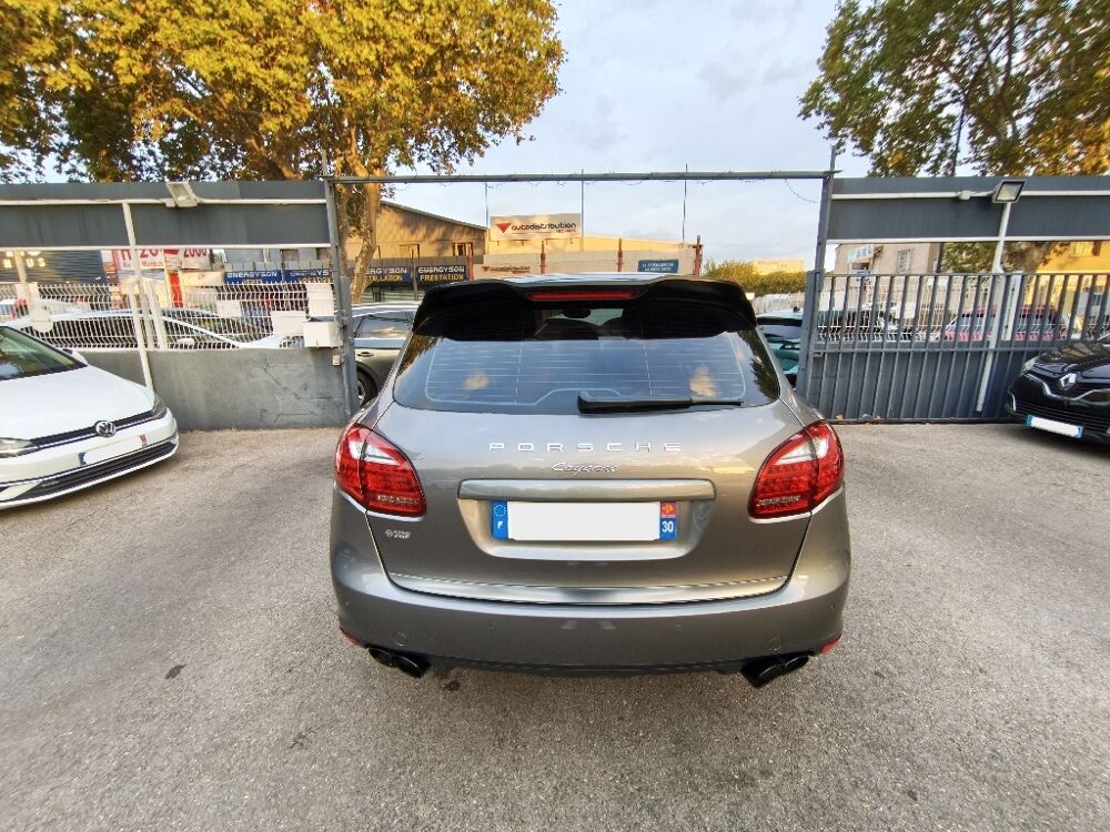 Cayenne 3.0D V6 Tiptronic S A 2012 occasion 30000 N&icirc;mes