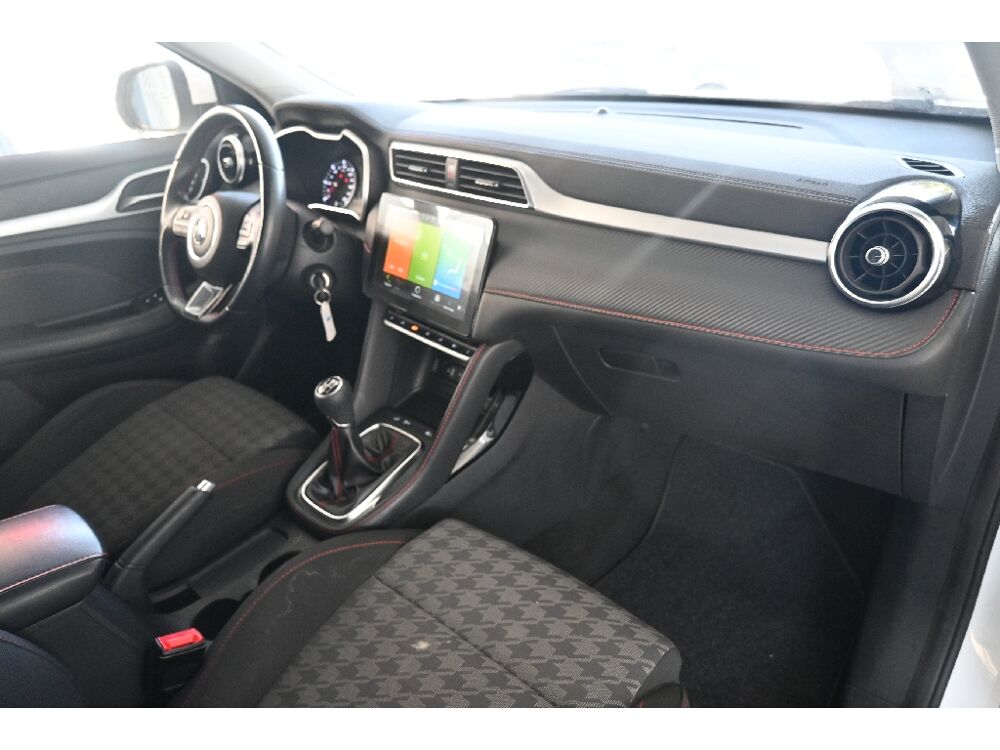 MG.ZS 1.5L VTI-Tech 106ch 2WD Comfort 2022 occasion 63800 Cournon-d'Auvergne
