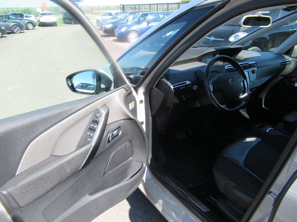 C4 Picasso HDi 120 BVA Shine 2018 occasion 10410 Saint-Parres-aux-Tertres