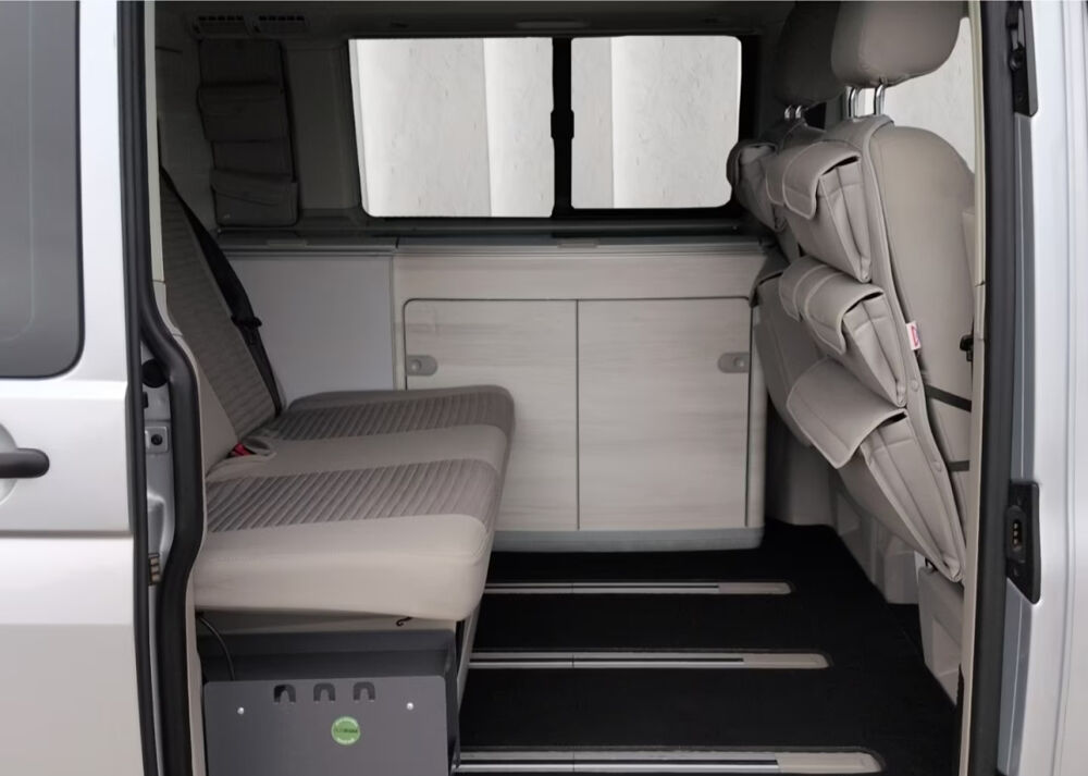 MULTIVAN California 2.0 TDI 150 DSG7 COAST 2016 occasion 85600 Montaigu