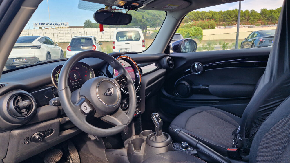 Cooper HATCH 3 F56 136 ch BVA7 MIDNIGHT BLACK II 2022 occasion 66750 Saint-Cyprien