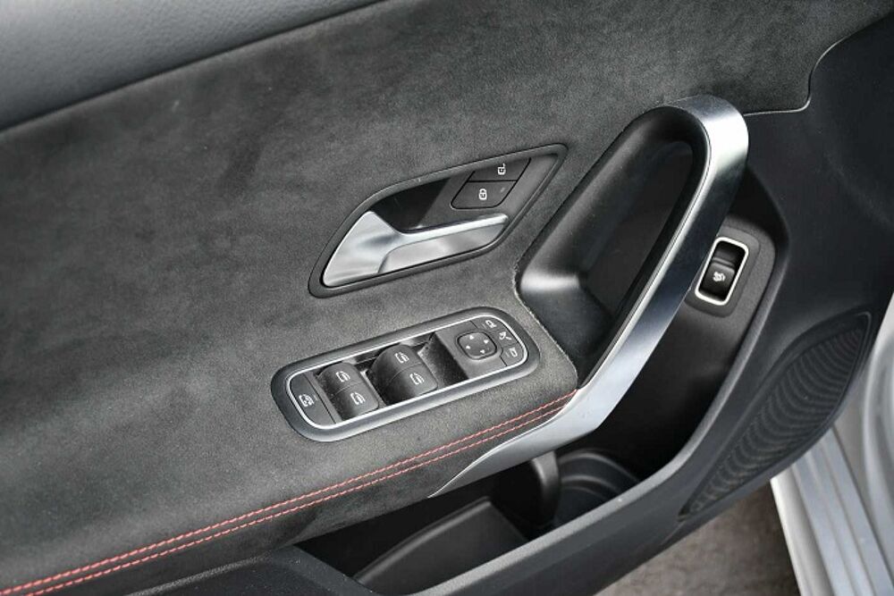Classe A 180 d 2.0 Auto. Pack AMG CAM/REGVIT/PARKSENSOR/GPS/1MAIN/GAR 2020 occasion 59280 Armenti&egrave;res