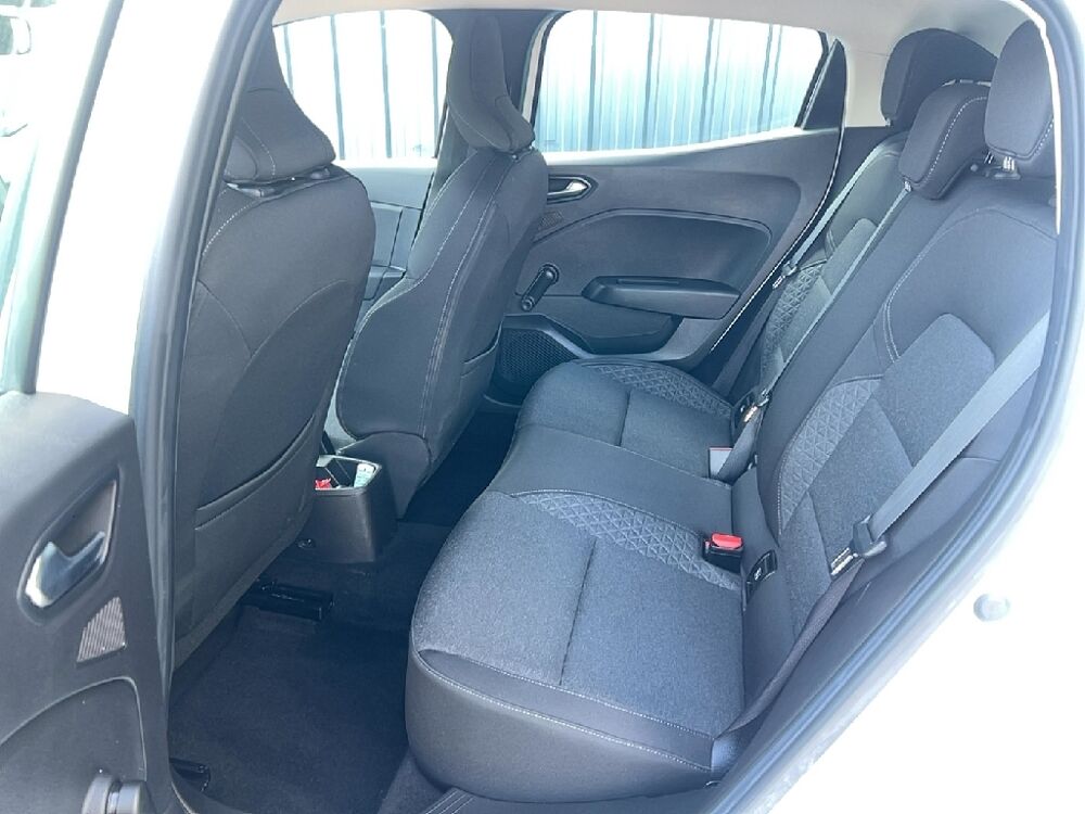 Clio V TCe 90 - 21 Business 2021 occasion 56700 Merlevenez