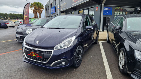 Peugeot 208 ( PureTech 82ch Signature CARPLAY SUIVI 