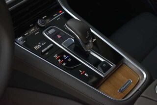 Panamera 4 V6 3.0 330 Hybrid Executive 1MAIN/TOITPANO/CAM360/CUIRCHAU 2018 occasion 59280 Armenti&egrave;res