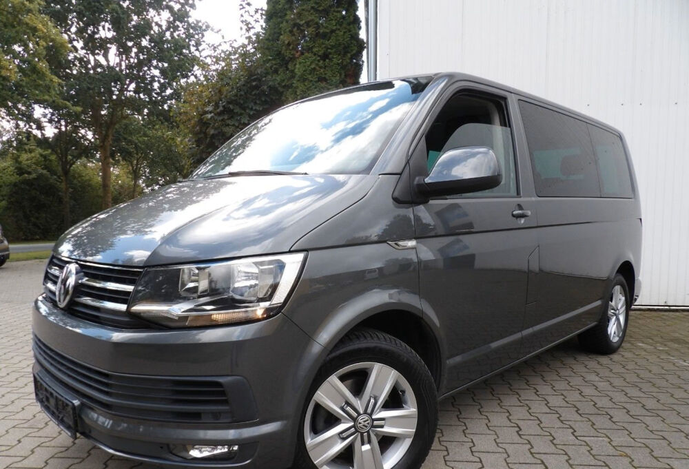 MULTIVAN Multivan 2.0 TDI 150 Comfortline 2015 occasion 85600 Montaigu